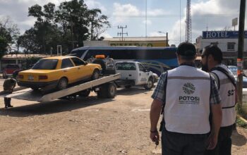 SCT refuerza vigilancia del transporte público en El Naranjo y asegura taxis ‘piratas’