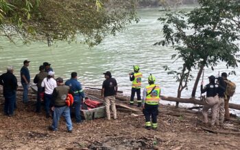 Localizan sin vida a joven desaparecido en el río Valles