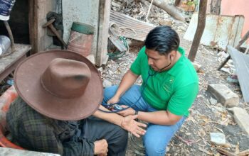 Visitando Corazones llega casa por casa a la colonia Lázaro Cárdenas en Ciudad Valles