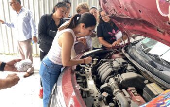Más de 100 mujeres participaron en taller Mecánica en Femenino