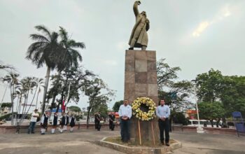 Encabeza David Medina ceremonia por aniversario del natalicio de Hidalgo