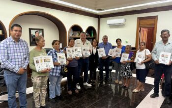 Entregan tarjetones IMSS Bienestar a adultos mayores en Ciudad Valles