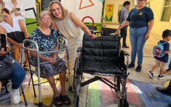 El SMDIF fortalece el apoyo a sectores vulnerables con entrega de aparatos asistenciales