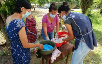 Capacitan a habitantes de ejidos en elaboración de chorizo artesanal