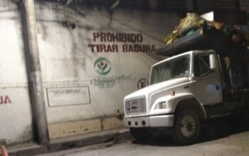 Recolección de basura será permanente en zona de mercados durante Xantolo